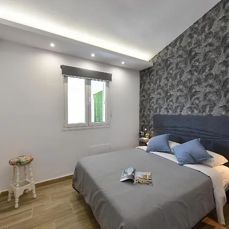 Ingles Stunning Tranquil Retreat Wonderful With A Private Pool Shared Pool Terrace With Dining Seating Area Proximity To, * Las Palmas de Gran Canaria
