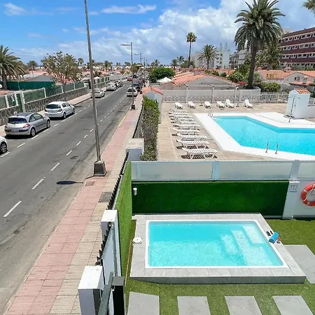 Villa Ingles Stunning Tranquil Retreat Wonderful With A Private Pool Shared Pool Terrace With Dining Seating Area Proximity To,