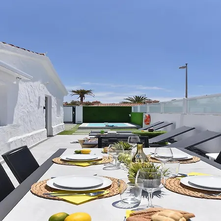Villa Ingles Stunning Tranquil Retreat Wonderful With A Private Pool Shared Pool Terrace With Dining Seating Area Proximity To,